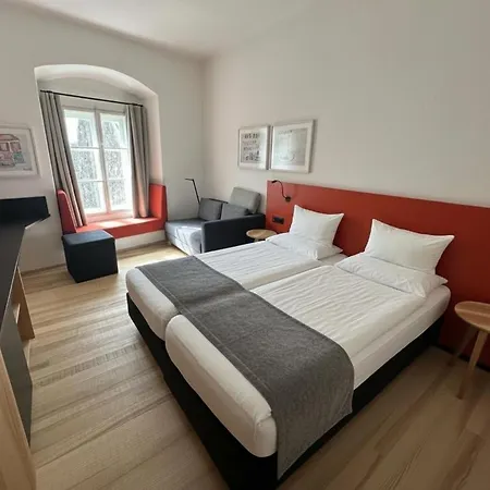 فندق Stadthotel *