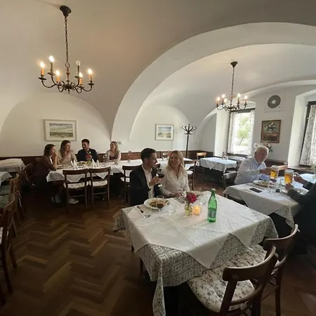 Stadthotel فندق Drosendorf Stadt